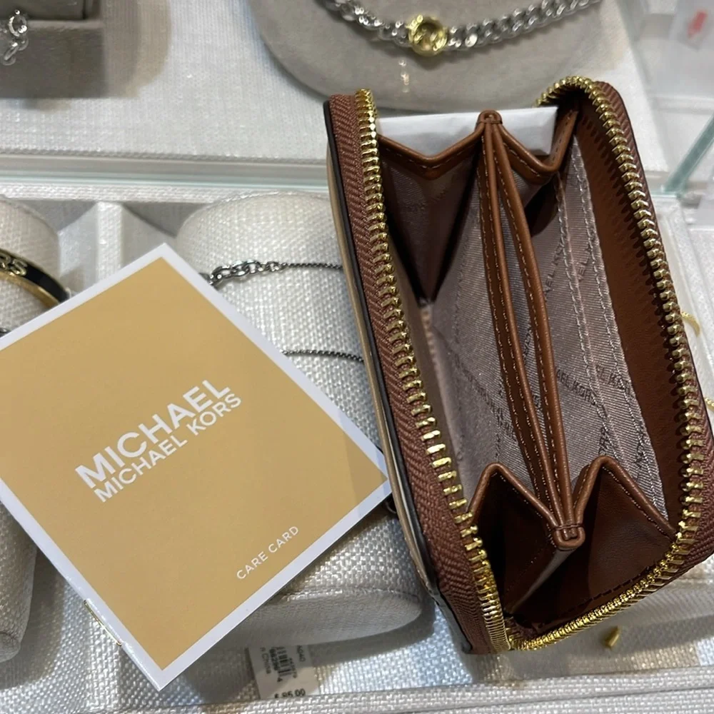 Michael Kors Jet Set Travel Md Zip Around Color-Block Wallet Card Case Luggage
